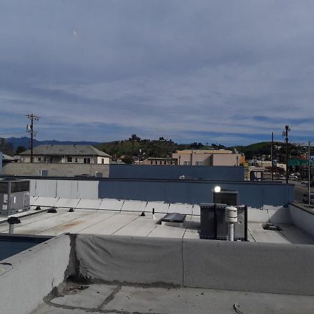 Pads On Pasadena Ave Hostel Los Angeles Exterior photo